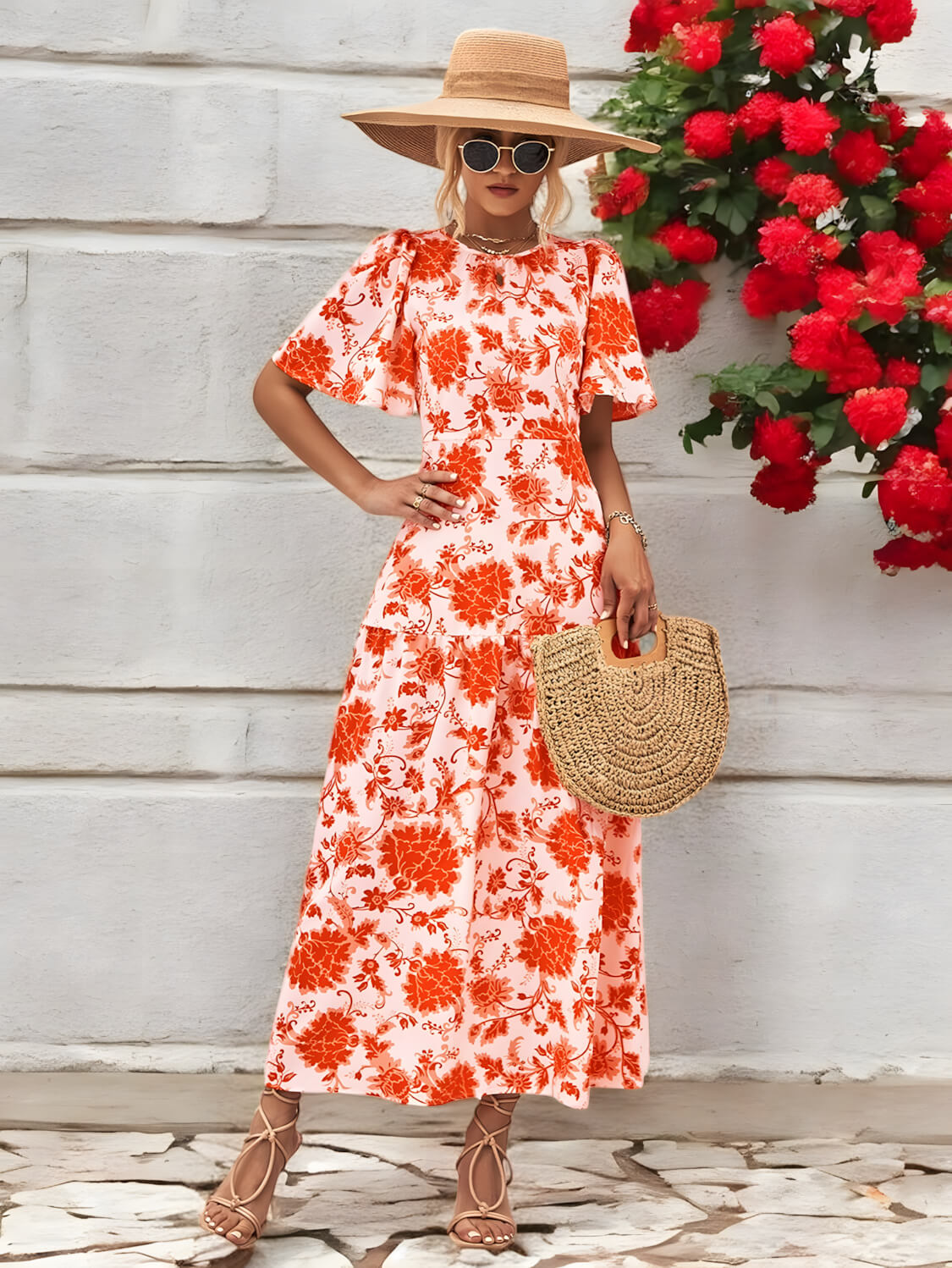 Abito Estivo Senza Schiena Bloom Haven con Fiocco per uno Stile Senza Sforzo Stile Italiano