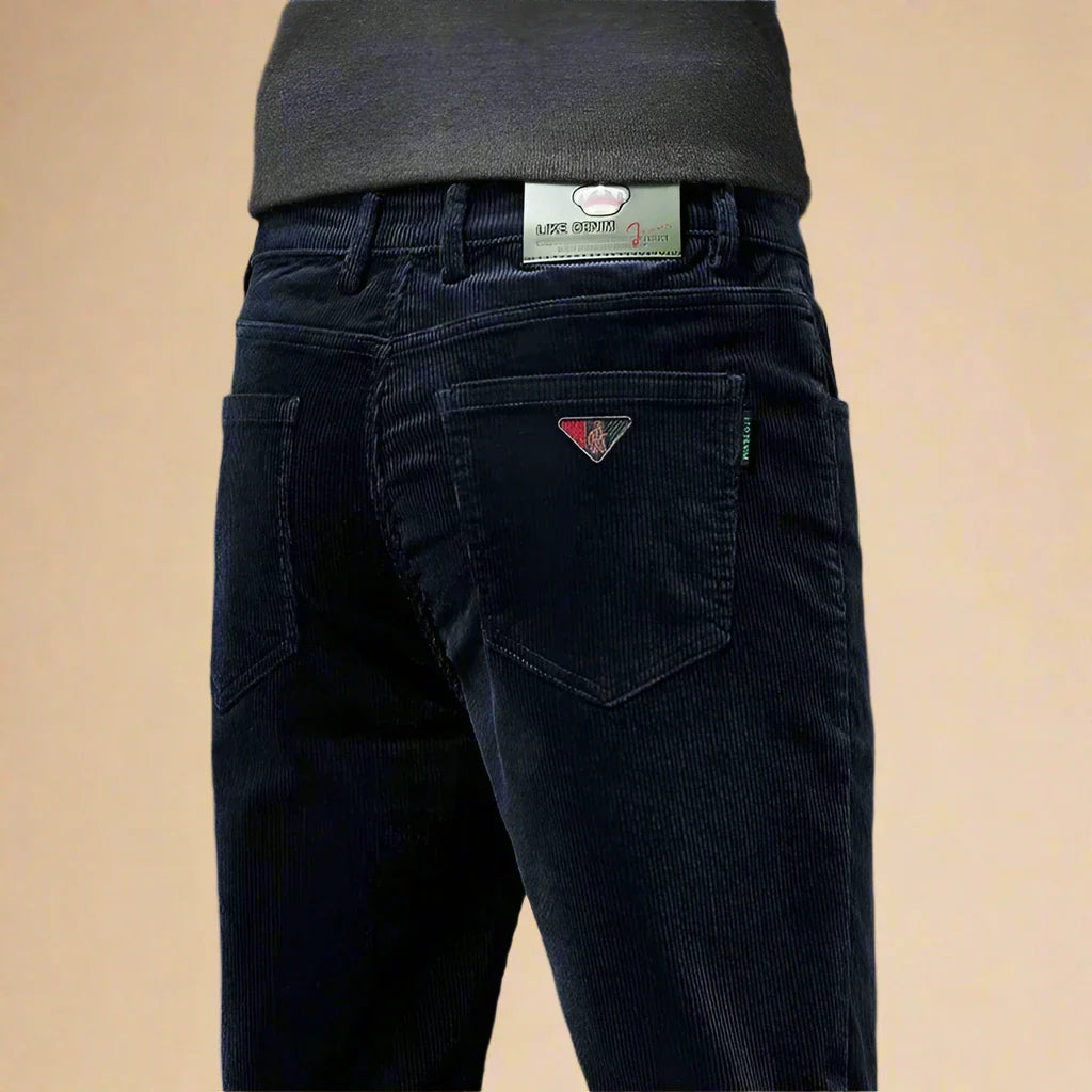 Alessandro - Pantaloni casual in velluto a coste con vestibilità regolare