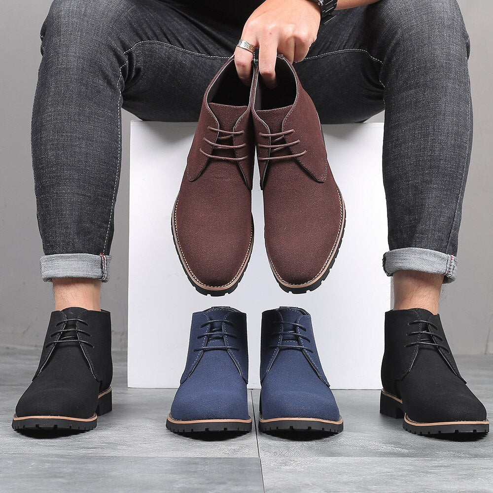 Chester - Eleganti scarpe formali in suede con tacco per uomini