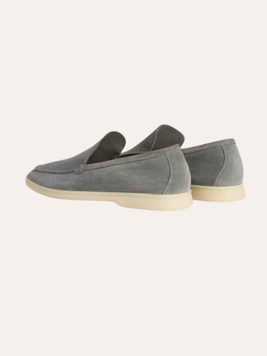 Eleganti Mocassini in Suede Grigio Scuro Comfort e Stile