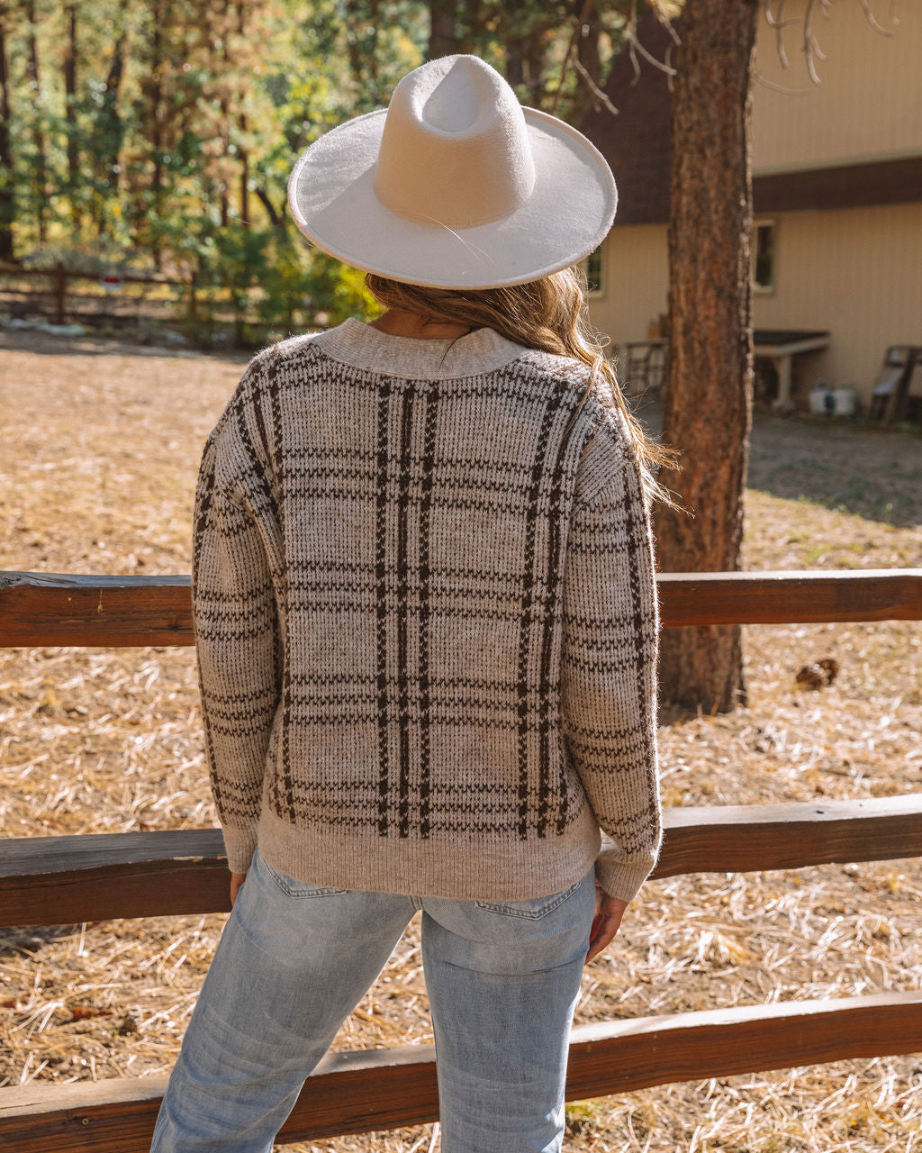 Cardigan Elegante con Chiusura a Bottone