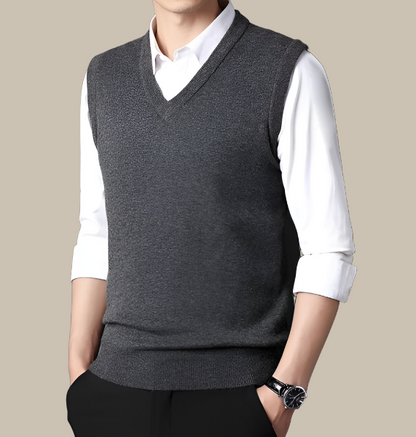 Jacopo - Elegante maglione senza maniche con scollo a V per uomo