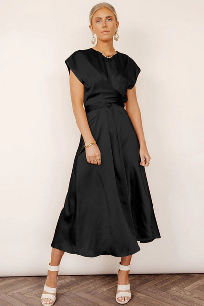 Abito Elegante in Satin con Incrocio per Occasioni Speciali Stile Italiano