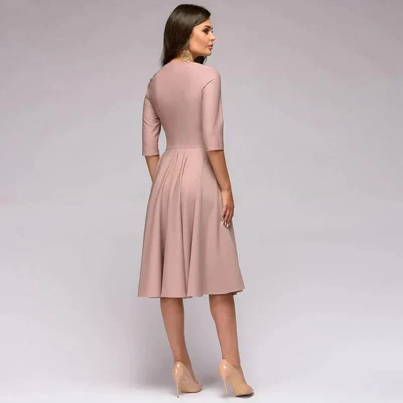 Abito Midi Elegante con Dettaglio Fiocco per Ogni Occasione Stile Italiano