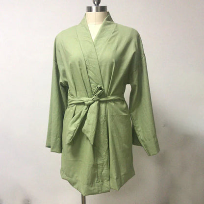 Abito Mini Elegante con Lacci per una Raffinata Sophistication Stile Italiano
