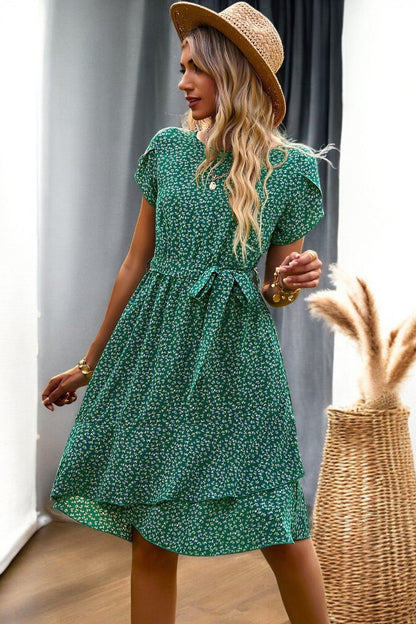 Abito Mini a Maniche a Petalo con Cintura per uno Stile Estivo Chic Stile Italiano