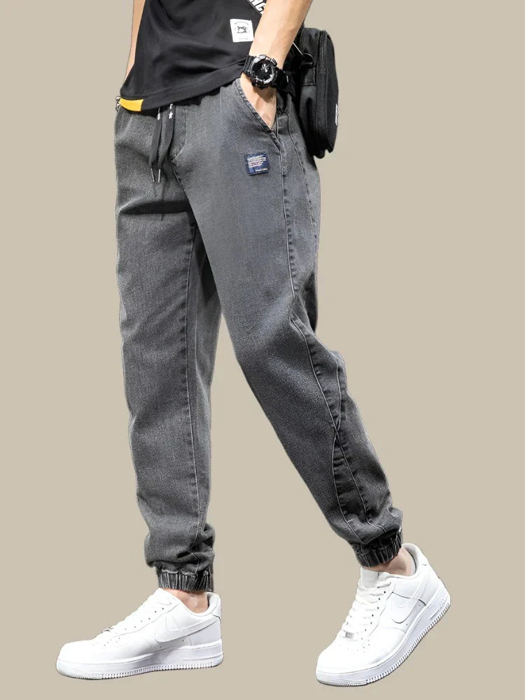 Jeans baggy in denim elasticizzato per uomo con stile urbano e comfort