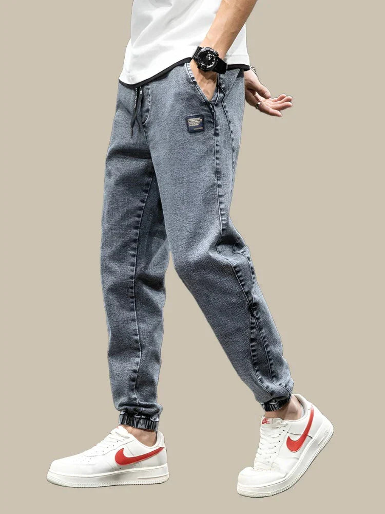 Jeans baggy in denim elasticizzato per uomo con stile urbano e comfort