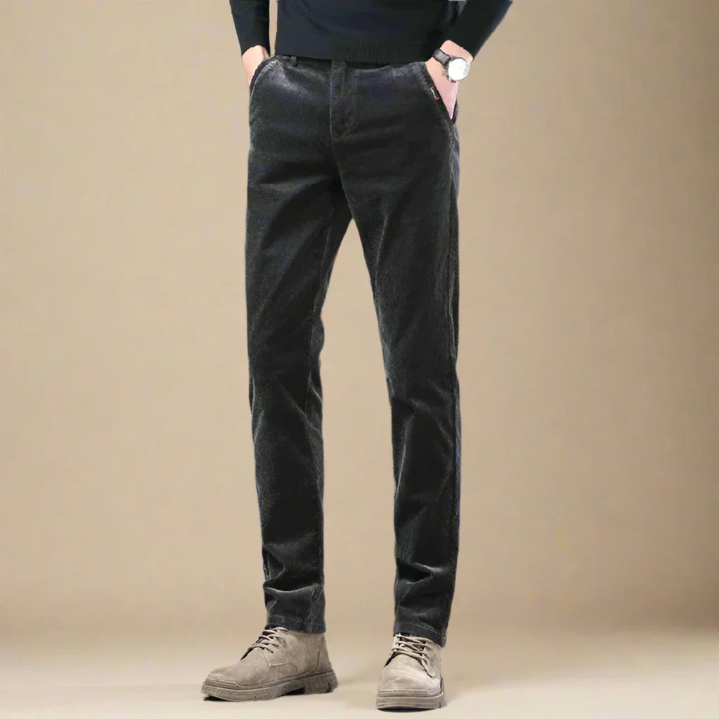 Alessandro - Pantaloni in velluto a coste slim fit per un look casual e sofisticato