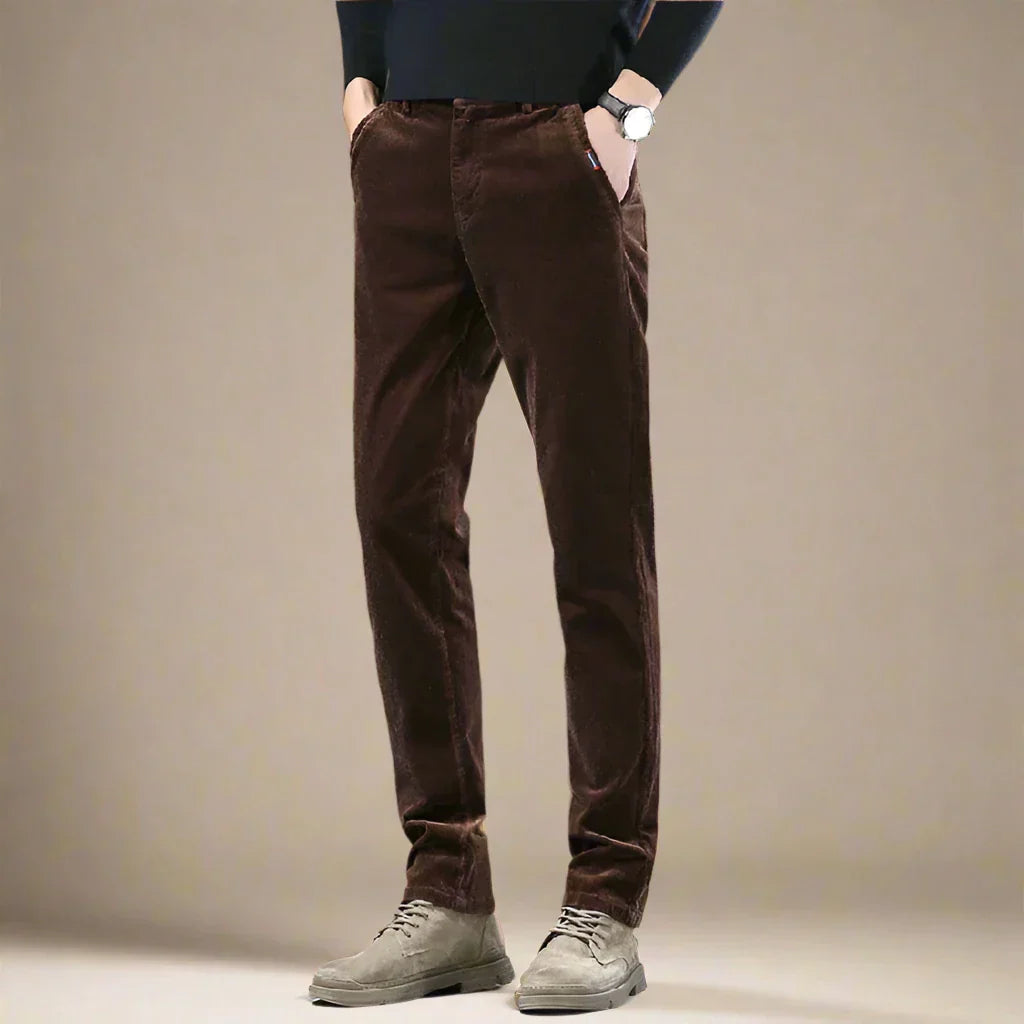 Alessandro - Pantaloni in velluto a coste slim fit per un look casual e sofisticato