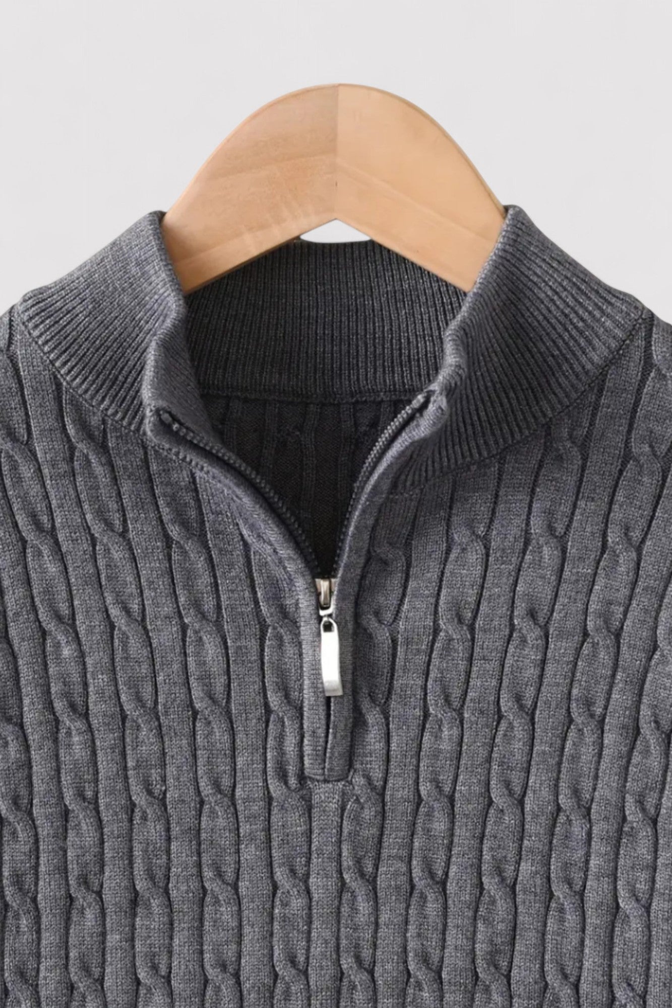 Maglione da Uomo Elegante con Zip e Maglia a Cavo - Comfort e Stile per Ogni Occasione Stile Italiano
