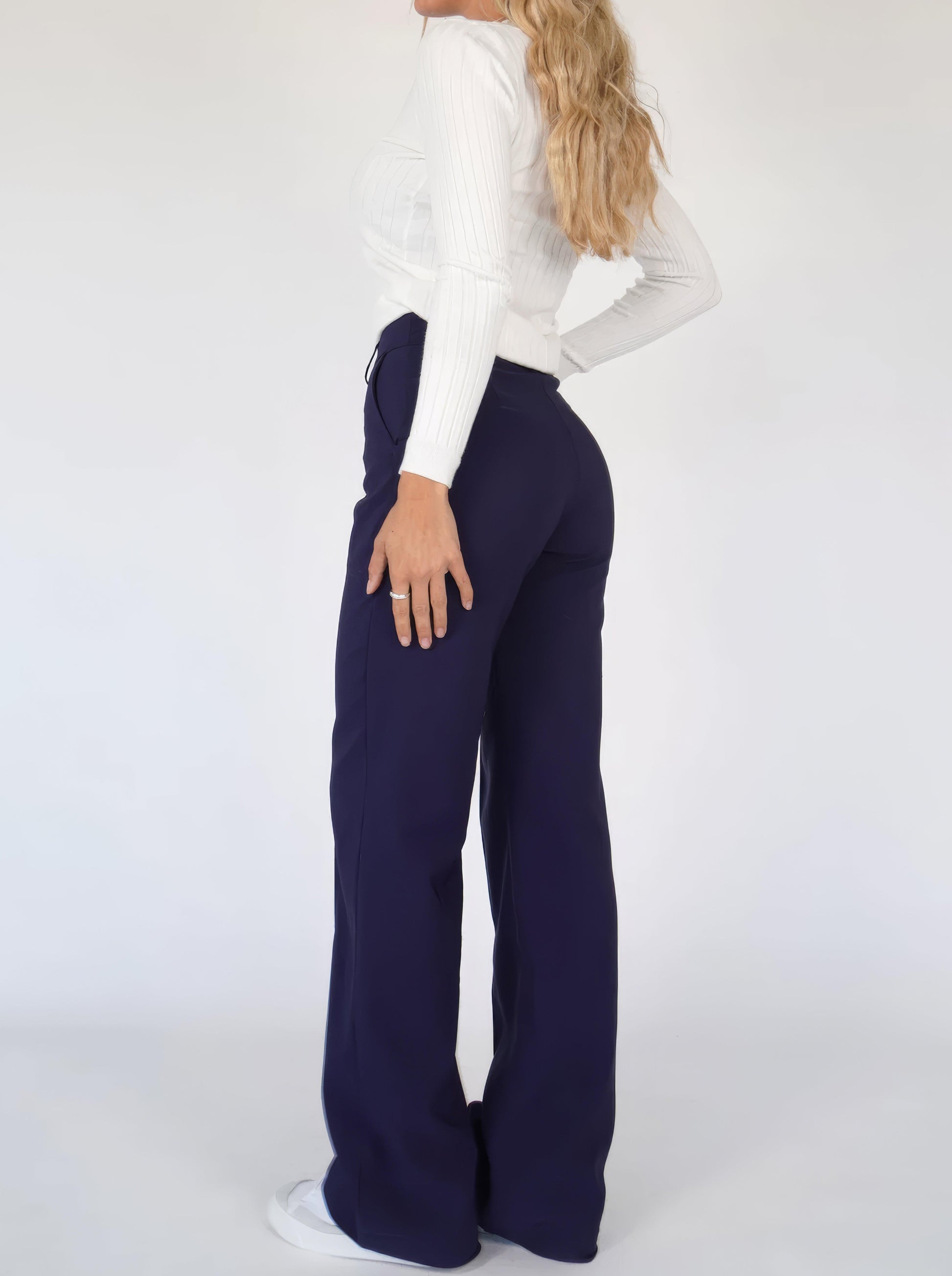 Pantaloni Ampi da Donna - Stile Casual Chic per Ogni Occasione Stile Italiano