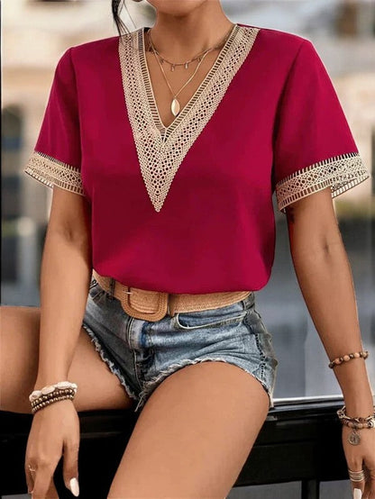 Top Estivo con Bordo all'Uncinetto e Scollatura a V per uno Stile Senza Sforzo Stile Italiano