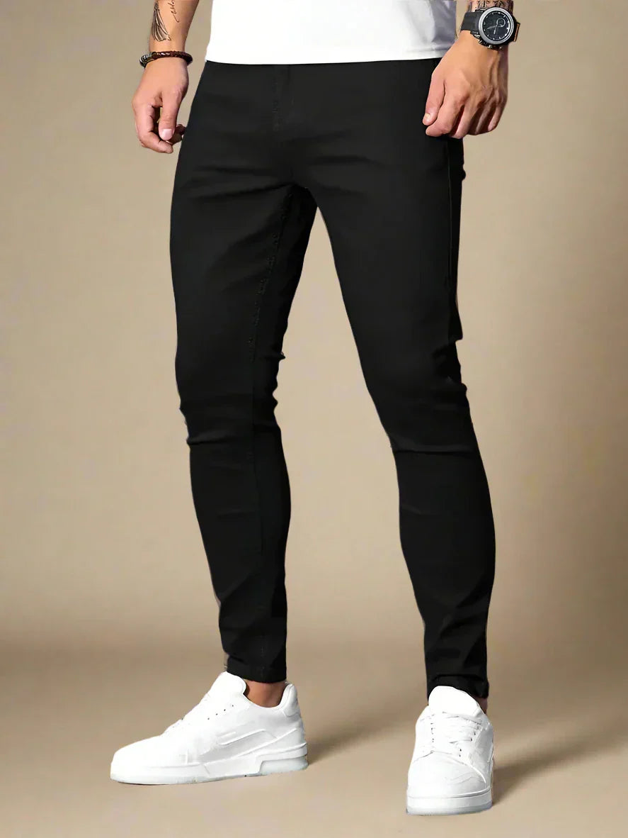 Jeans Castro - Denim slim fit con stretch per un look casual e alla moda