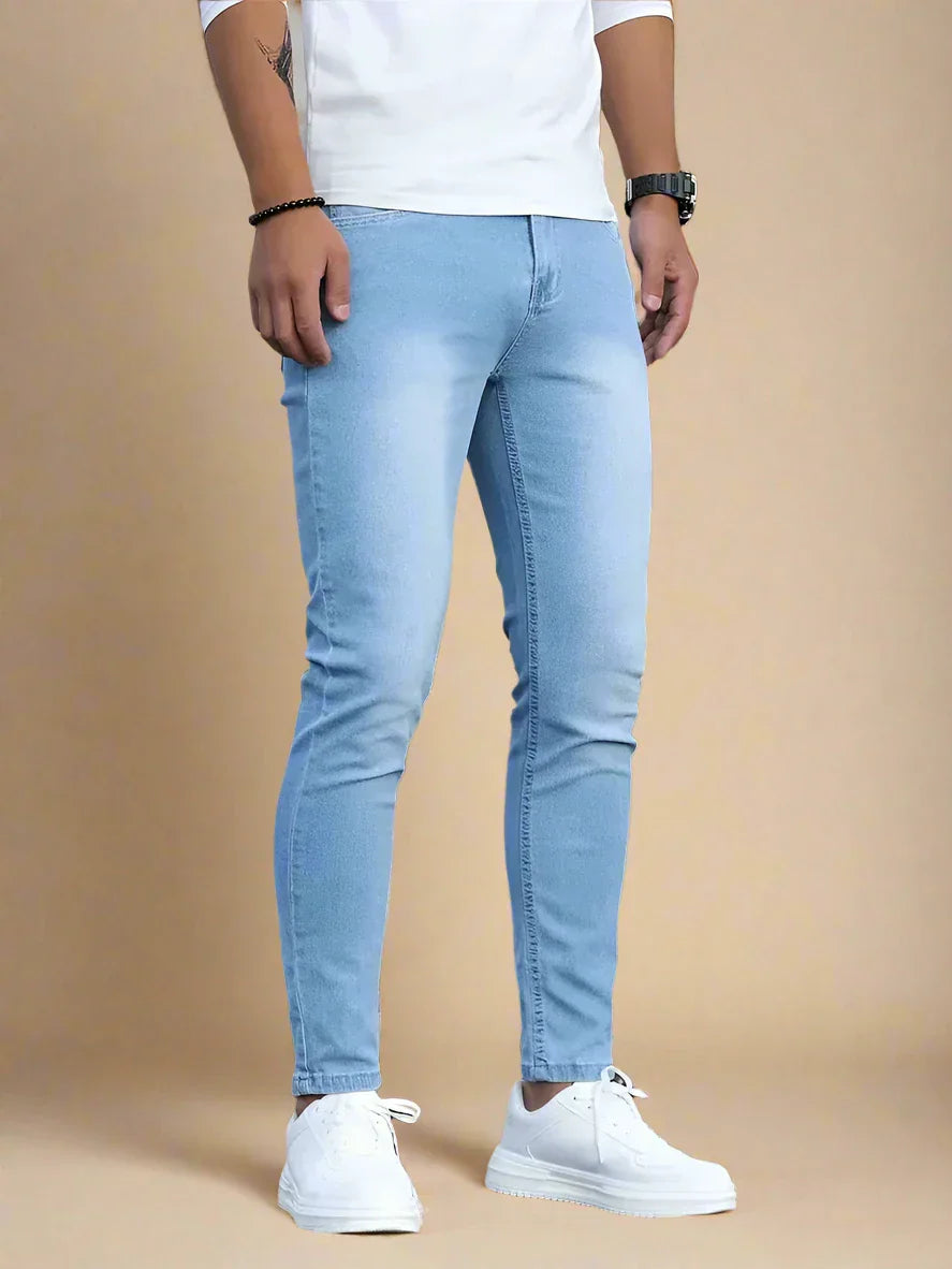 Jeans Castro - Denim slim fit con stretch per un look casual e alla moda