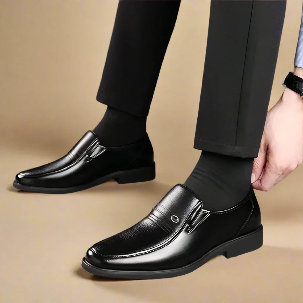 Flavio - Scarpe slip-on eleganti e confortevoli per uomini dal design contemporaneo