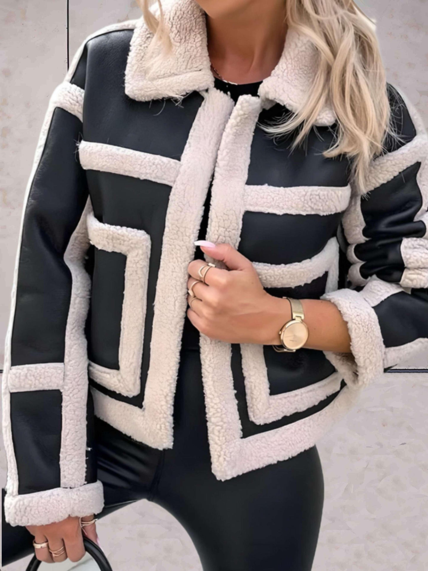 Cappotto elegante in lana con colletto di pelliccia Braylen