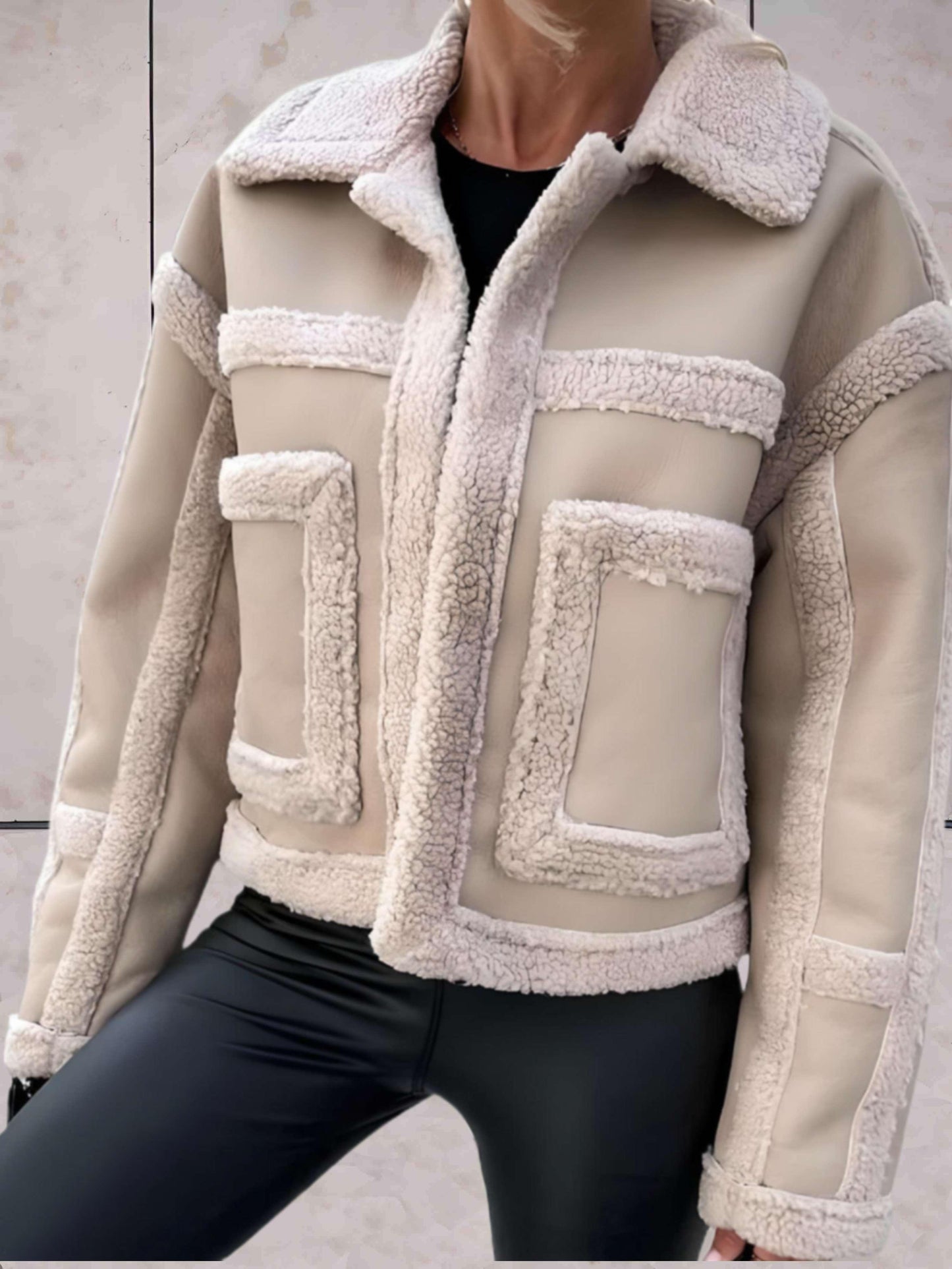 Cappotto elegante in lana con colletto di pelliccia Braylen